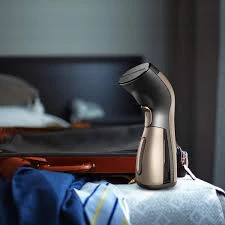 Garments steamer