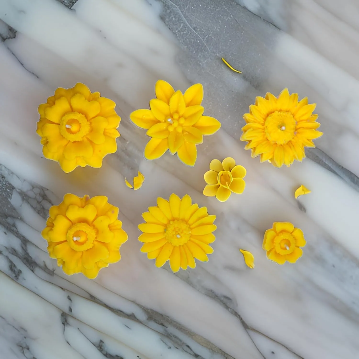 Floating Candle Set of 6 Candle | Diwali Candle Soya Wax Candle | Organic Candle | (Yellow)