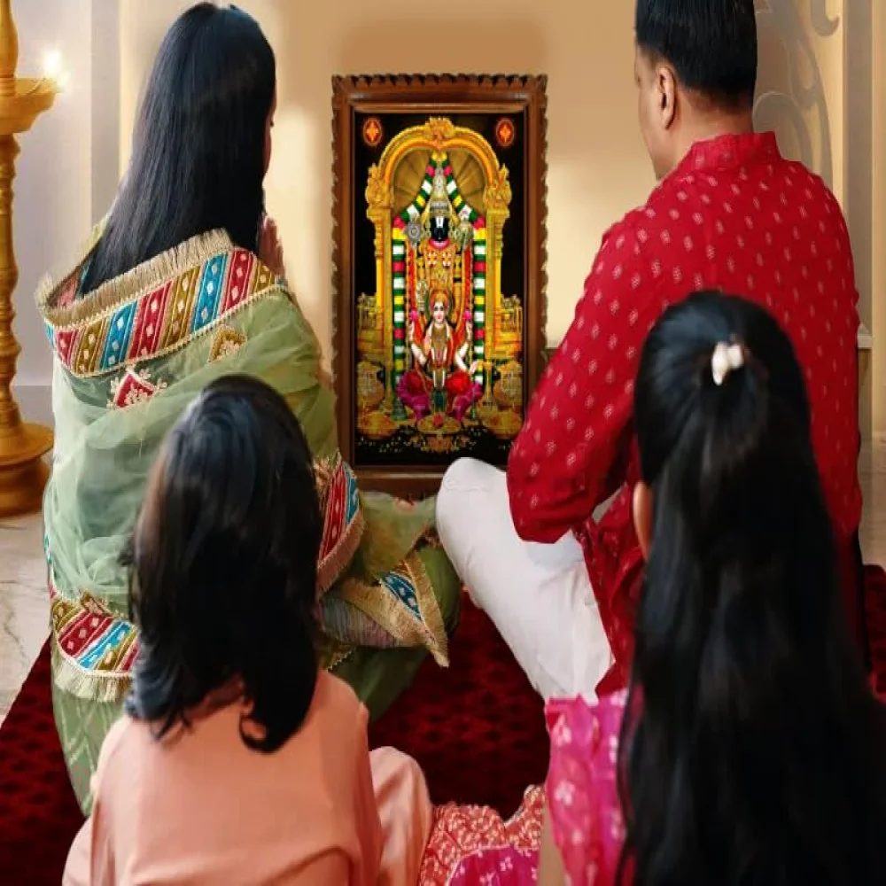 EMPEROR ART GALLERY® Venkateswara Swamy with Lakshmi Religious Photo Frame, Teak Wood, 20.4 x 15.4 inches, Rare Carved Design