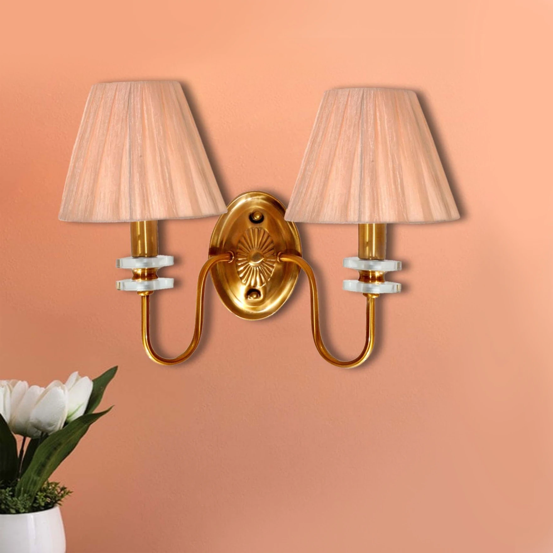 Wall Light with Oval Base Dual Shade Wall Light