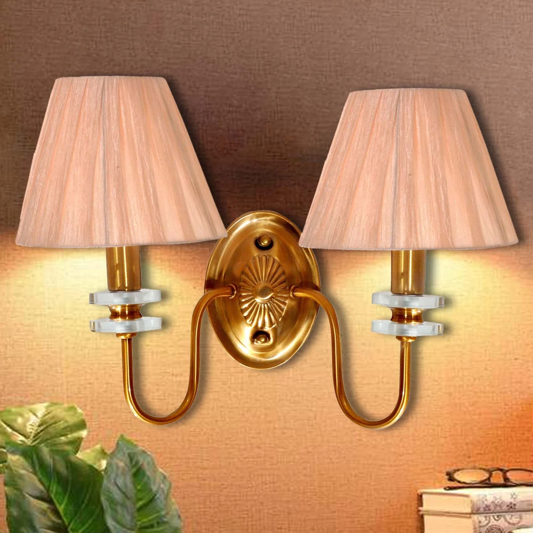 Wall Light with Oval Base Dual Shade Wall Light