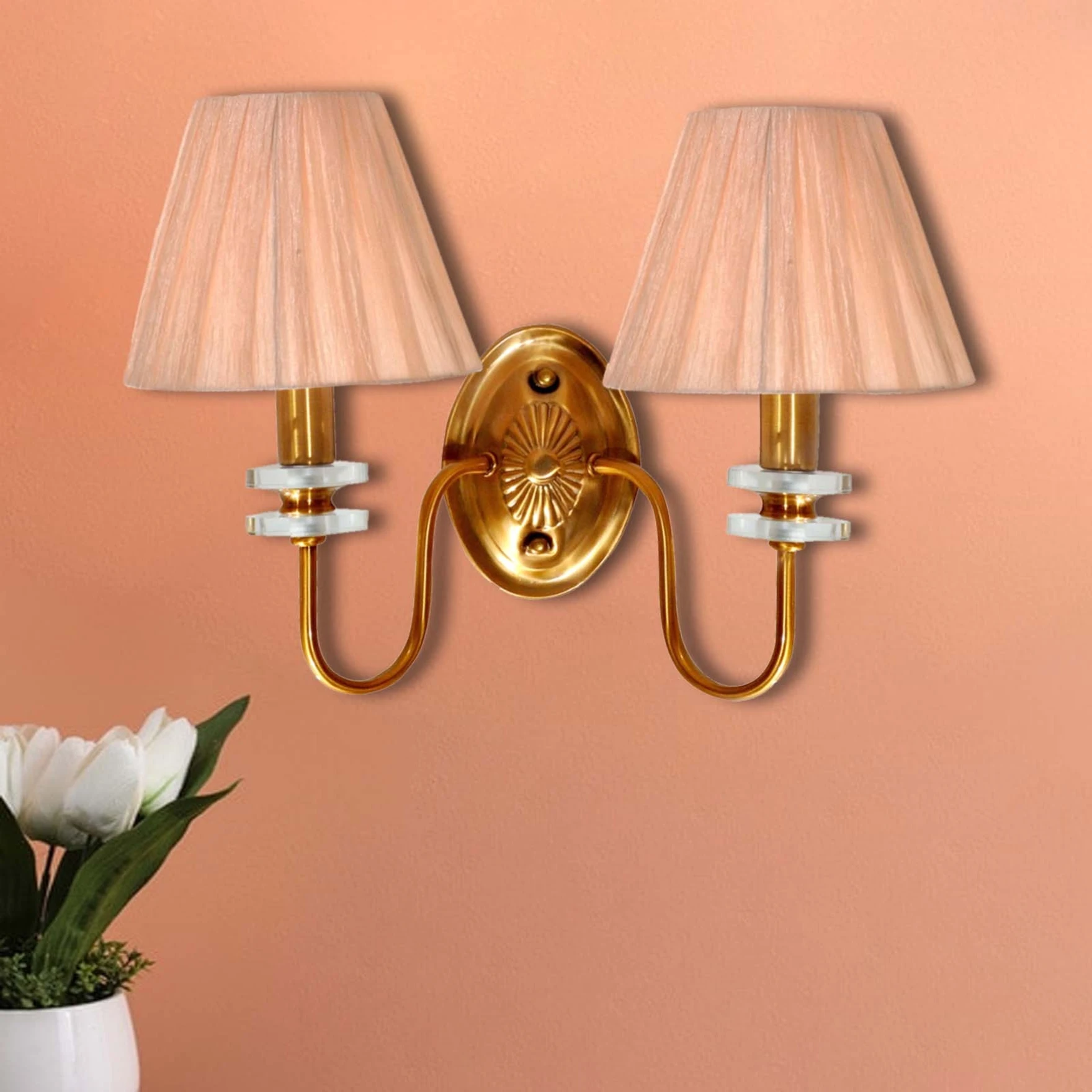 Wall Light with Oval Base Dual Shade Wall Light