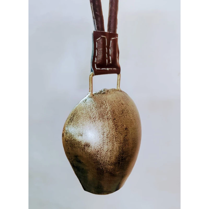 Plain Golden Hanging Bell