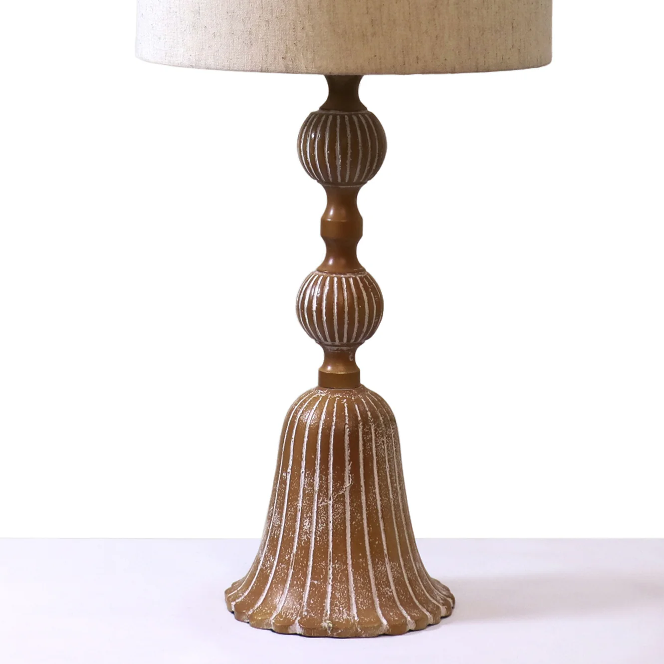 Lars' Bohemian Table Lamp - Elegant Iron Base & Eclectic Design