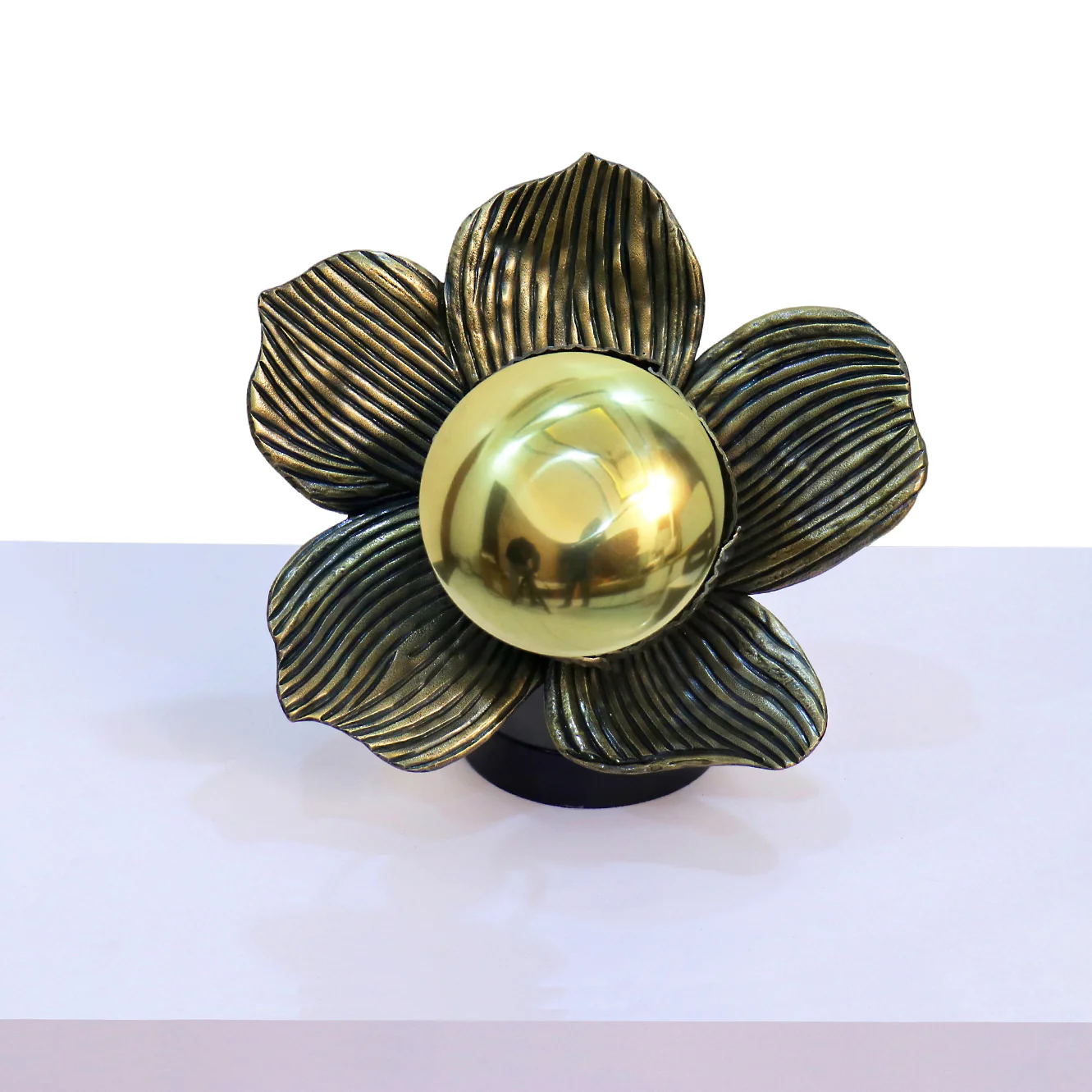 Celeste Flower Table Lamp - Elegant Iron Base & Eclectic Design