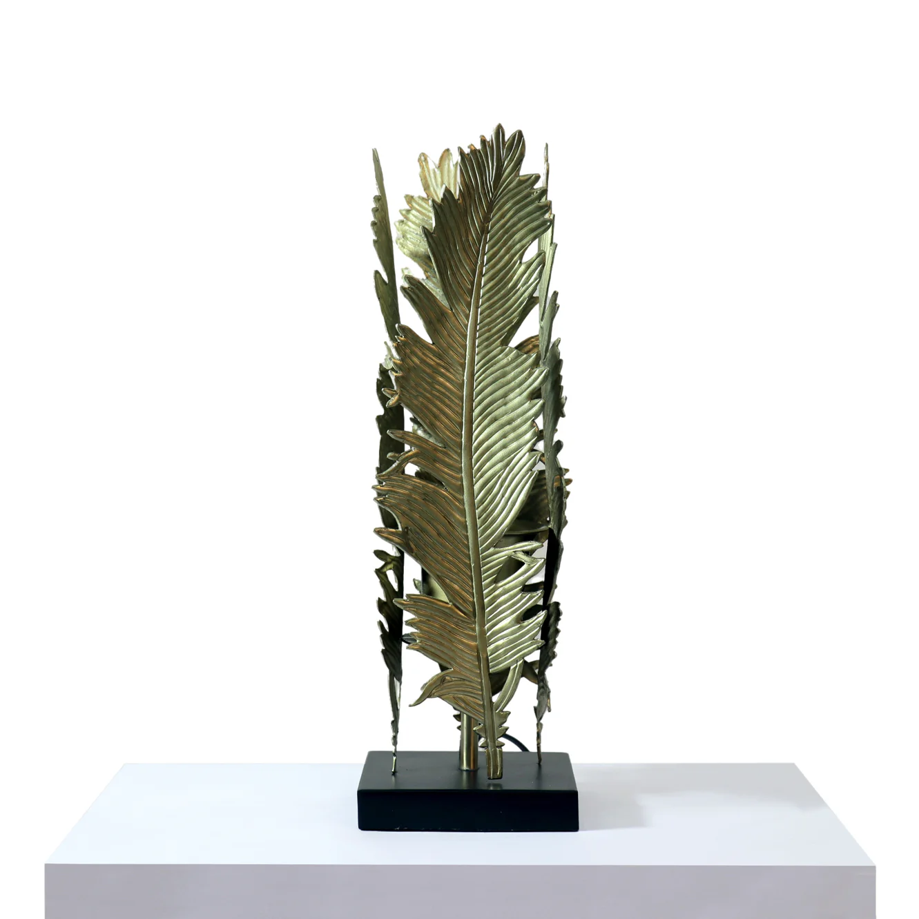 Vicia Table Lamp - Elegant Iron Base & Eclectic Design