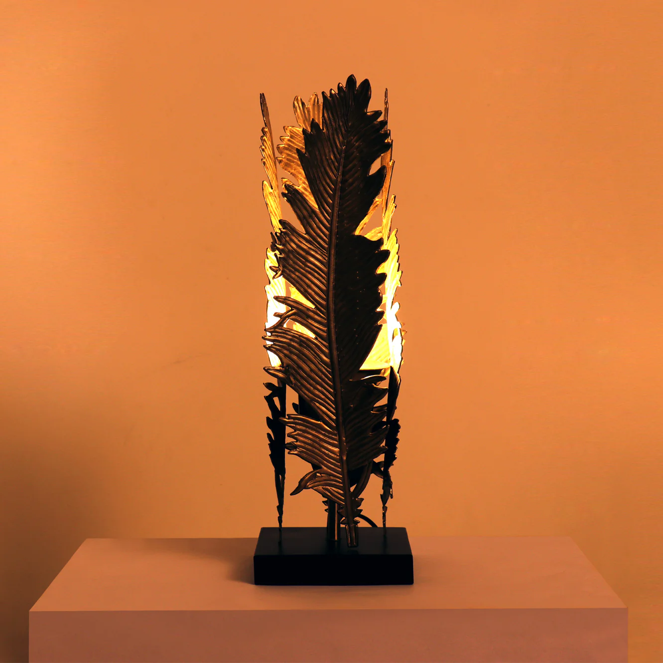 Vicia Table Lamp - Elegant Iron Base & Eclectic Design