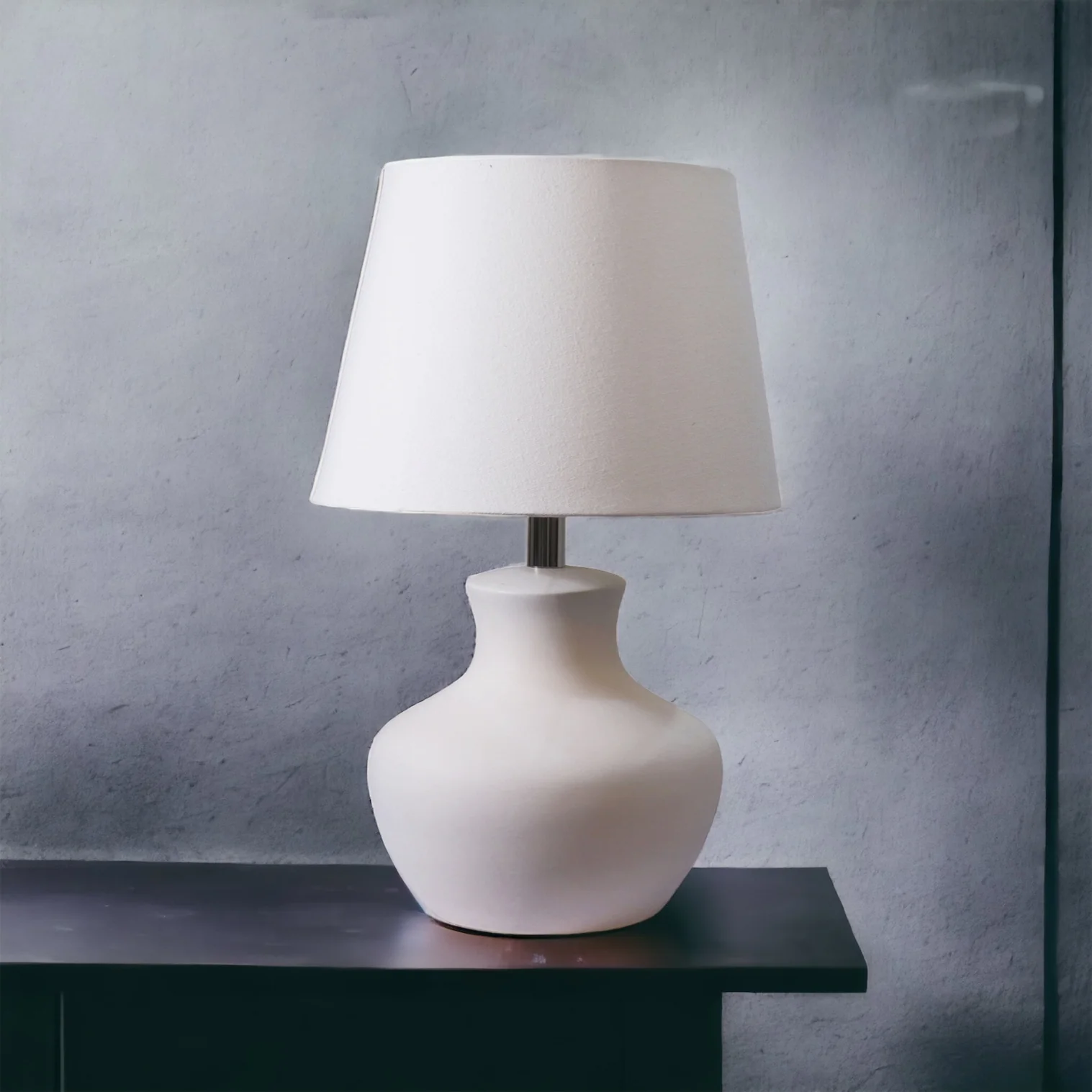 Krug Table Lamp - Elegant Iron Base & Eclectic Design