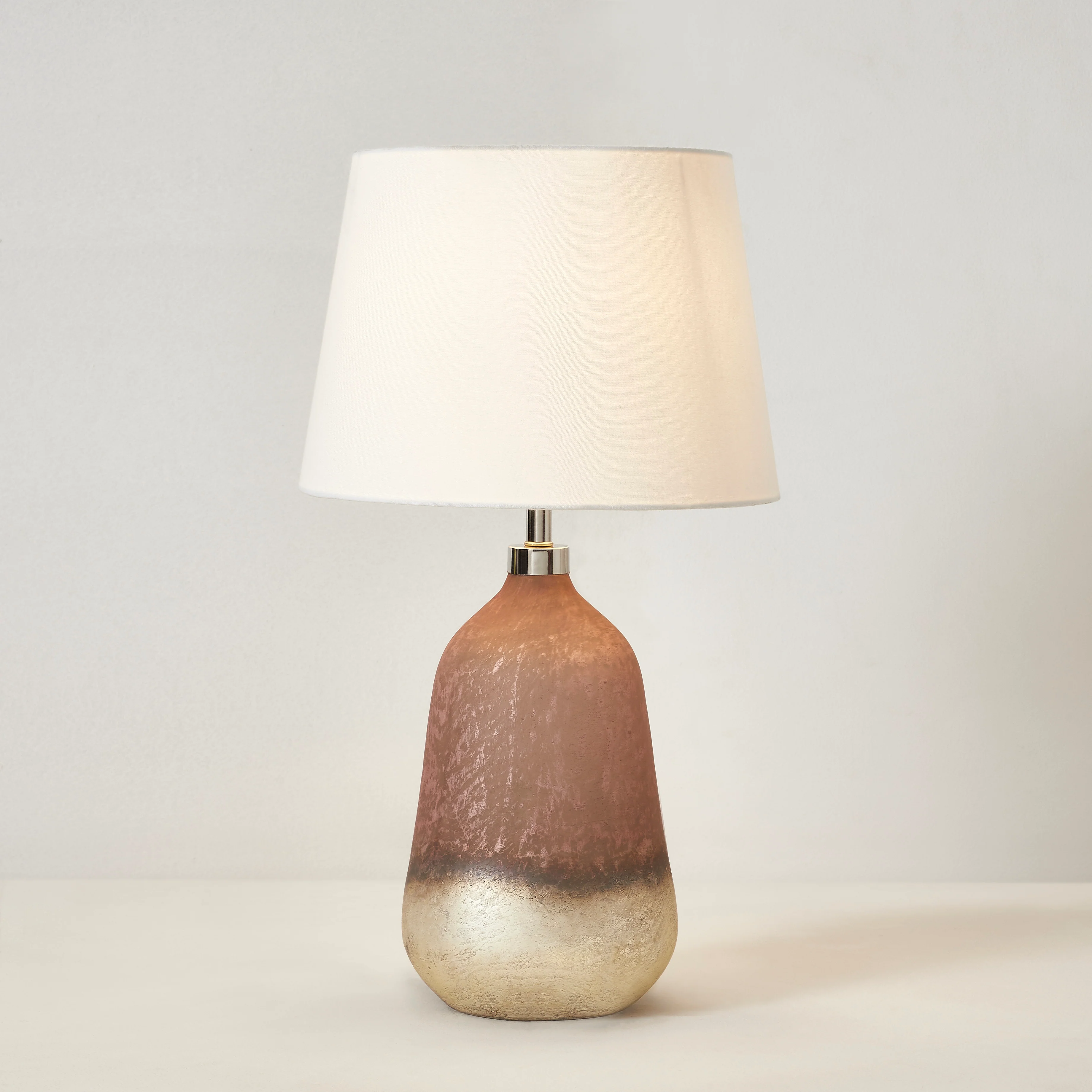 Walze Light Table Lamp - Elegant Iron Base & Eclectic Design