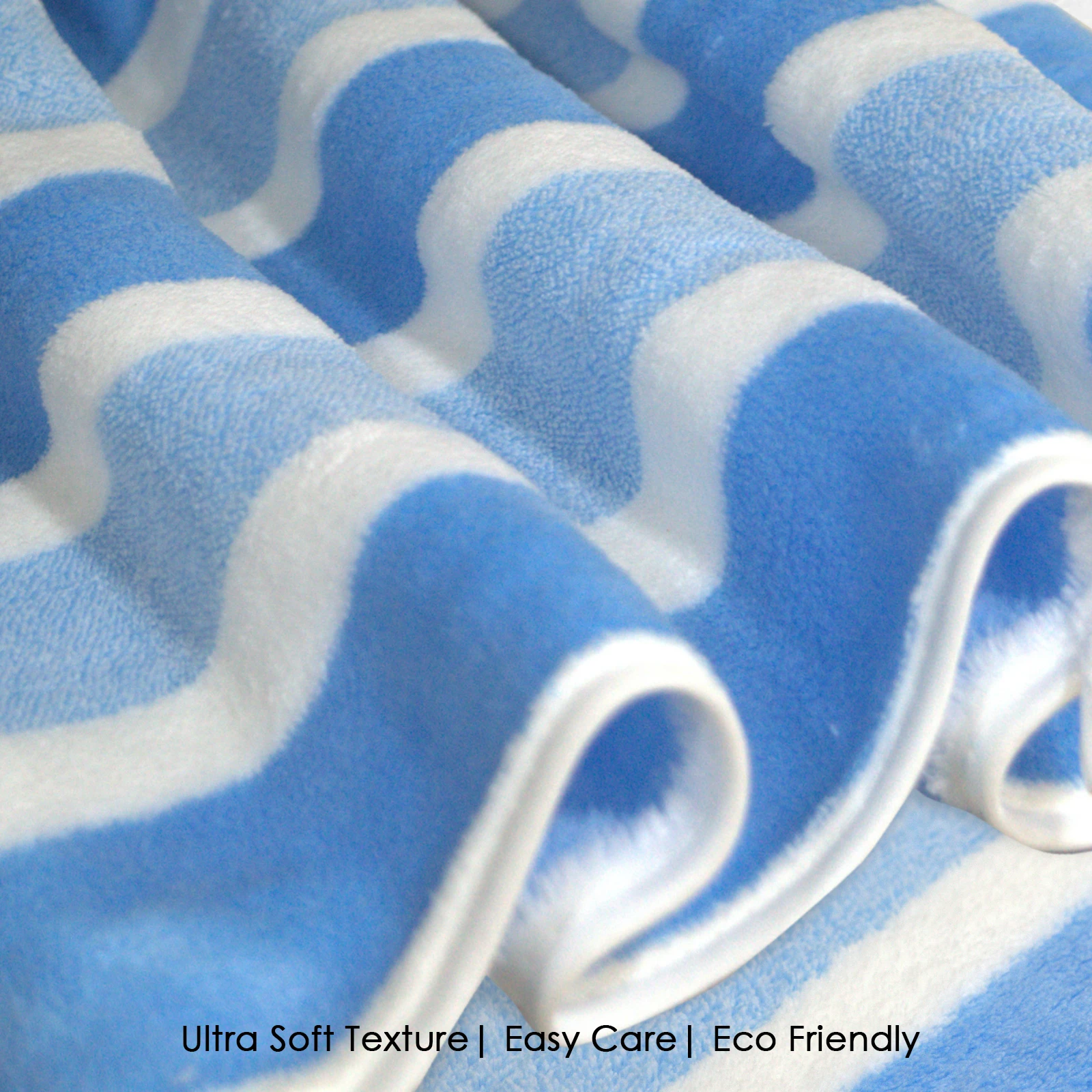 HOUSSE Komfykart Microfiber Bath Towel for Men & Women – 70×140 cm, Super Soft, Quick Dry & Super Absorbent Towel with Hanging Hook, New Stripe Design | Gym, Home & Travel Use – Aqua Blue