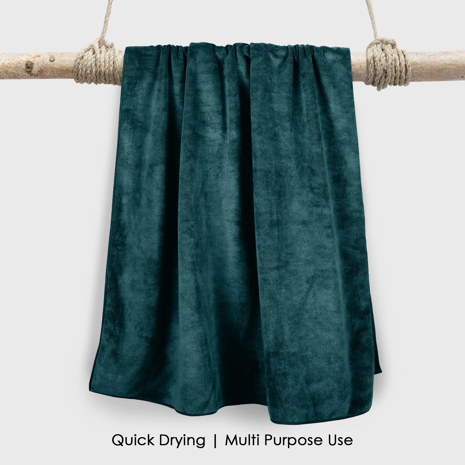 HOUSSE Premium Microfiber Bath Towel - Extra Large 75x150cm Quick Dry Towels for Women Men & Kids | Super Soft Plush 550 GSM | Ultra Absorbent for Home Swimming Sports & Travel (Jungle Green)