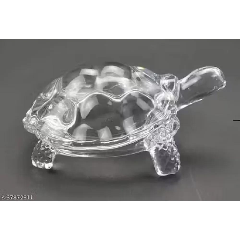 Decorative Showpiece for Home Décor – Elegant Tabletop Accent (Compact & Stylish)