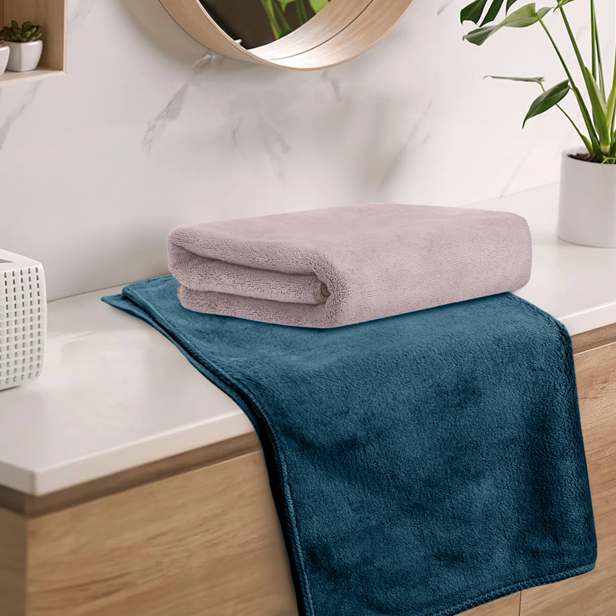 HOUSSE Premium Hand Towel | 100% Microfiber | Quick Dry & Ultra Absorbent | Gym, Home & Yoga | Hypoallergenic & Anti-Bacterial | 450GSM, 60x40cm [4-Pack] (Atmosphere Pacific Green)