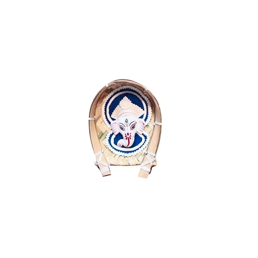 KARRU KRAFFT Ganesha Face wall Decor. Shola Pith Vinayaka face in Kulo, Bamboo Tray, Ganesha Murti decorative wall hanging, Ganesha face in Kulo