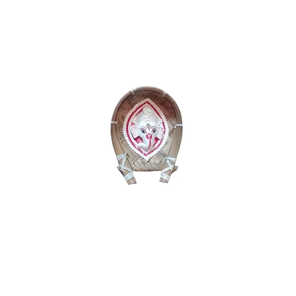KARRU KRAFFT Ganesha Face wall Decor. Shola Pith Vinayaka face in Kulo, Bamboo Tray, Ganesha Murti decorative wall hanging, Ganesha face in Kulo