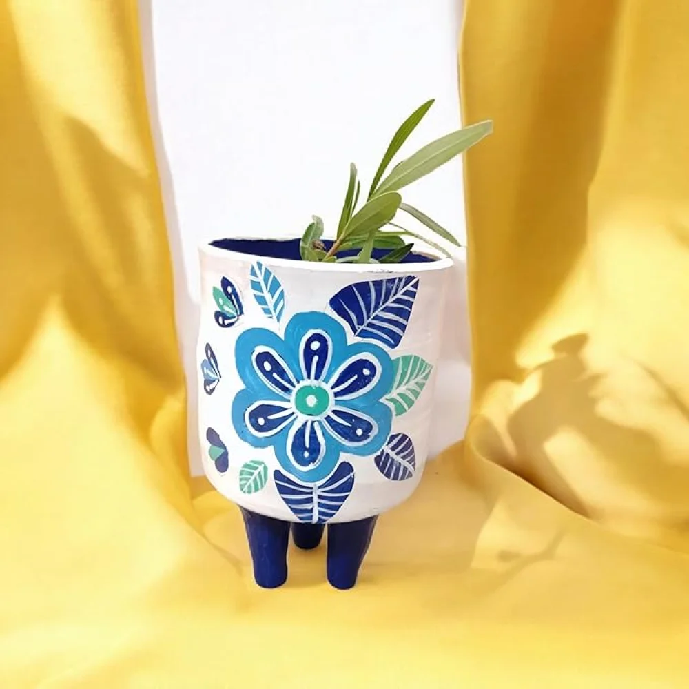 Handcrafted Indoor Outdoor Planters for Home Decoration, Balcony Planter, Rooftop Gardening, Terrace Garden