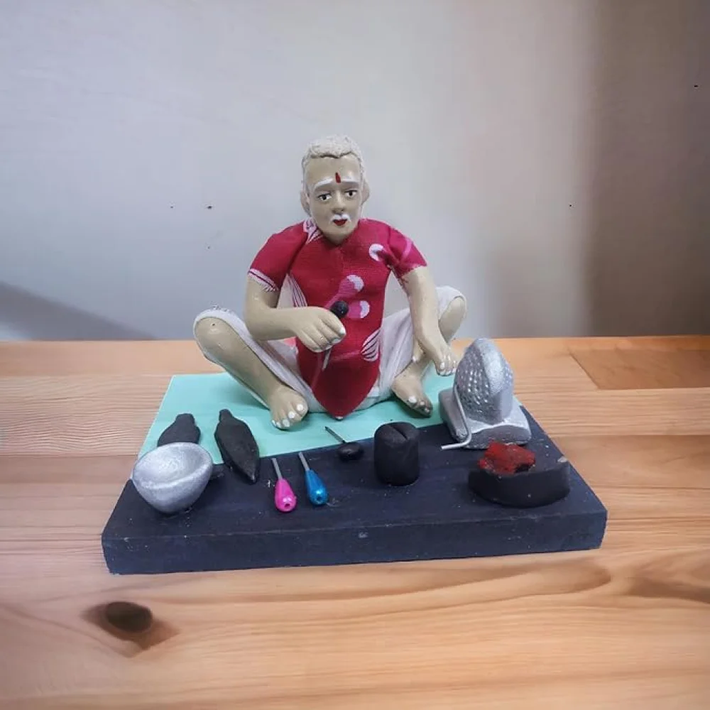 Handmade Clay Doll Human Working Figure for Gift & Décor,Iron Worker (Lohar) Human Figure Miniature Idol, Housewarming Gifting, Table Décor