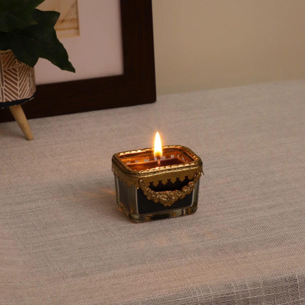 snowy whisper white scented candle glass jar with Golden Ring