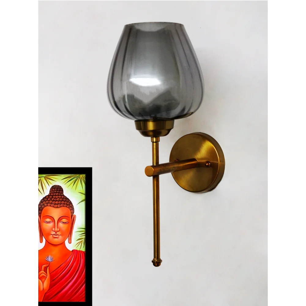 Modern Brass Wall Light with Smoked Glass Shade | SKE-140010_2_MBWLSGS