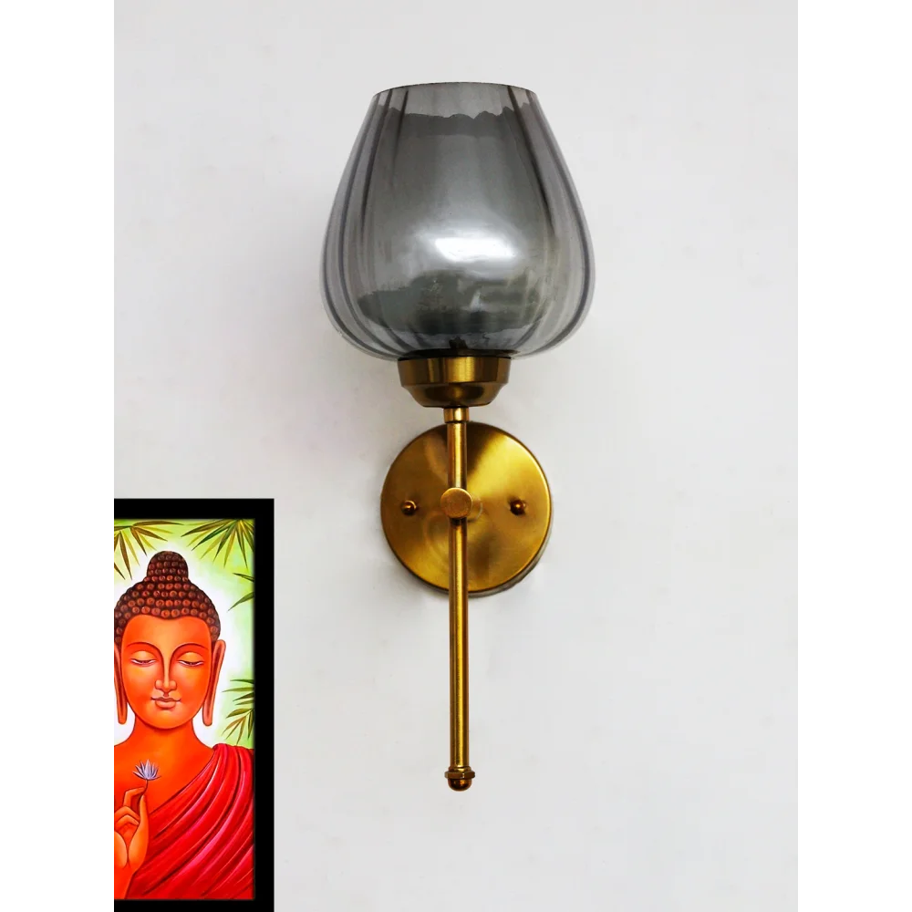 Modern Brass Wall Light with Smoked Glass Shade | SKE-140010_2_MBWLSGS