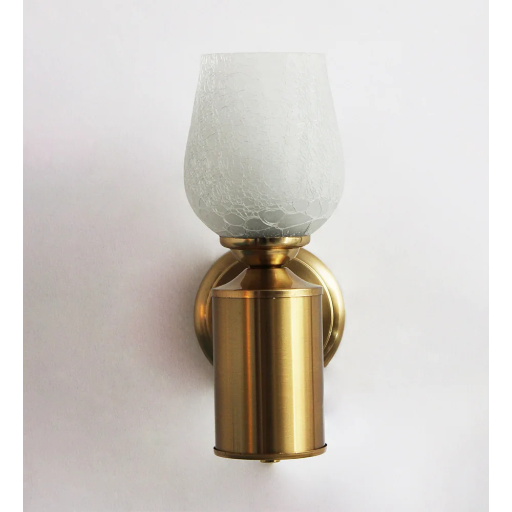 Vintage Brass Wall Sconce with Crackle Glass Shade | SKE-140036-VWSC