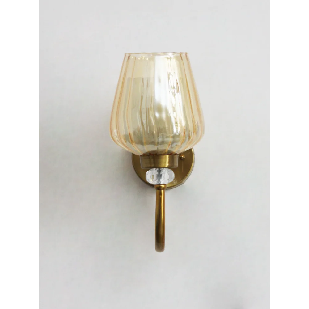 Fluted Gold Tulip Glass Wall Sconce – Brass Finish | SKE-140043-FGTG