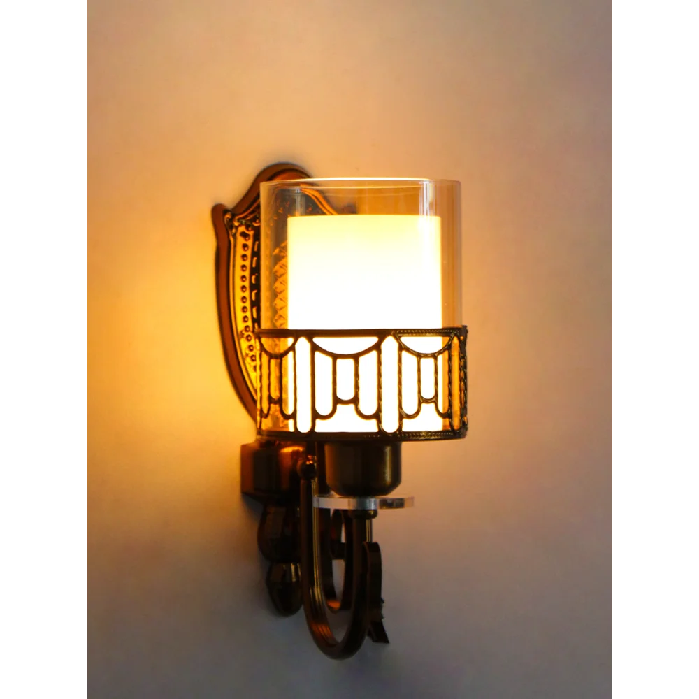Luxury Golden Finish Wall Sconce with Ornate Design | SKE-140048