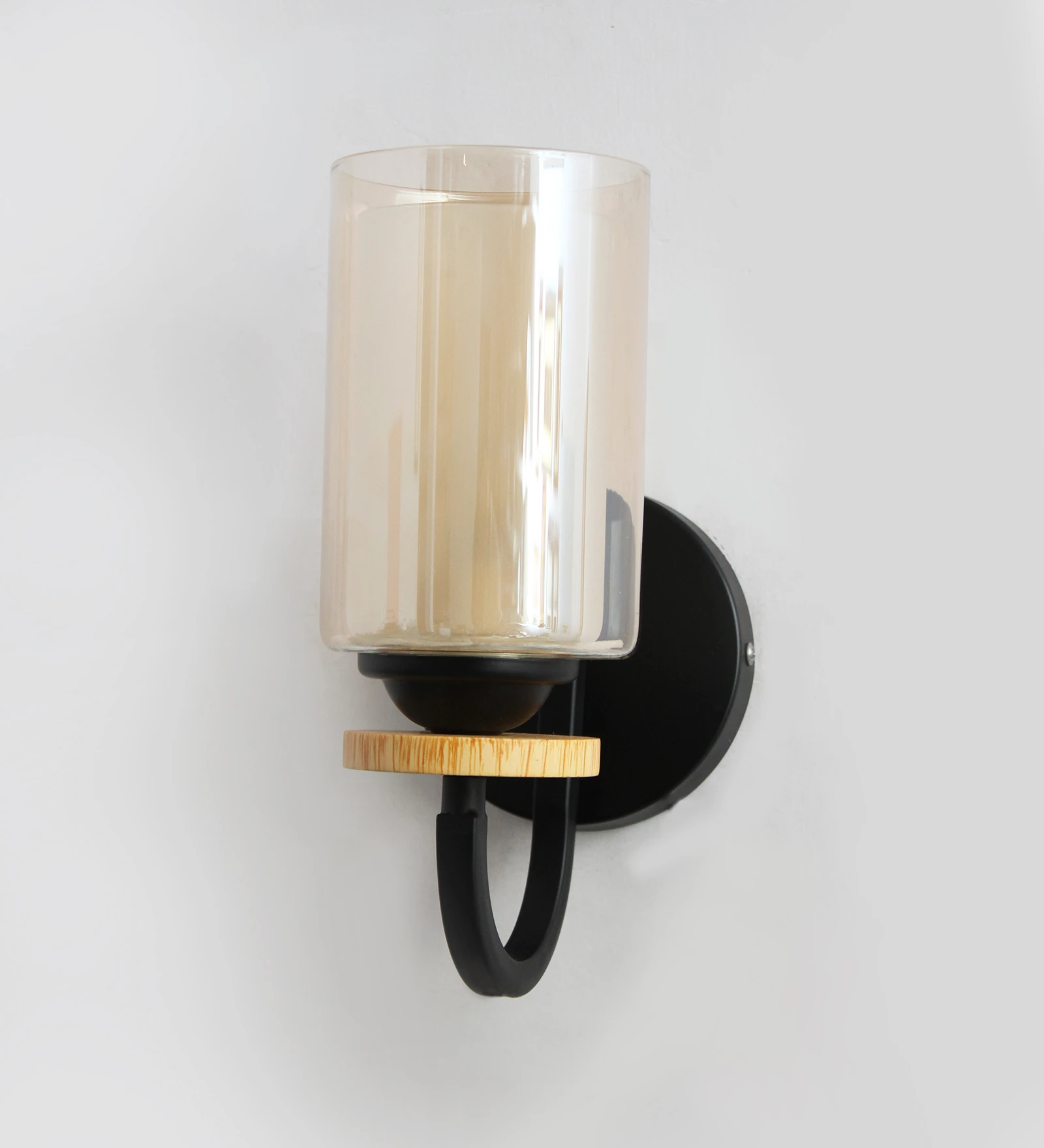 Modern Wall Sconce Light Pine Wood Base With Matt Black Finish | SKE-140046