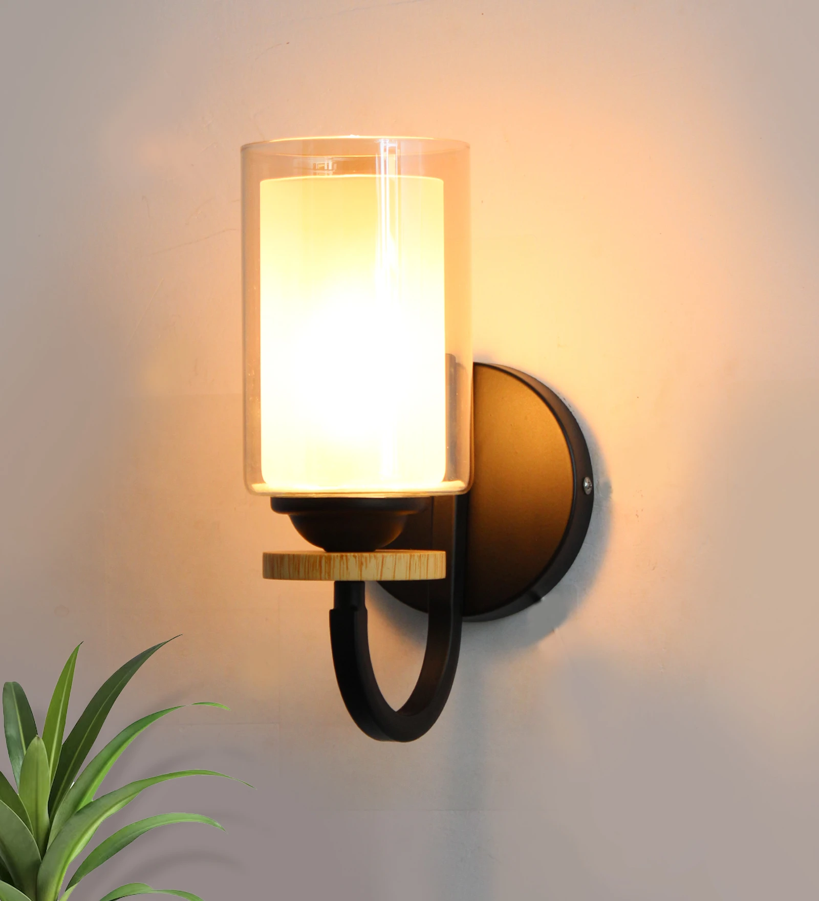 Modern Wall Sconce Light Pine Wood Base With Matt Black Finish | SKE-140046