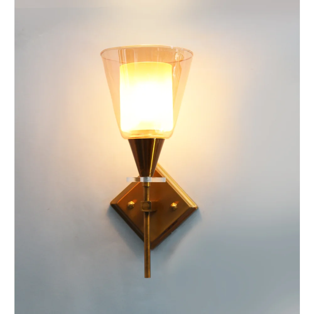 Vintage Brass Wall Sconce with Double Shaded Glass | SKE-140033_VBWS