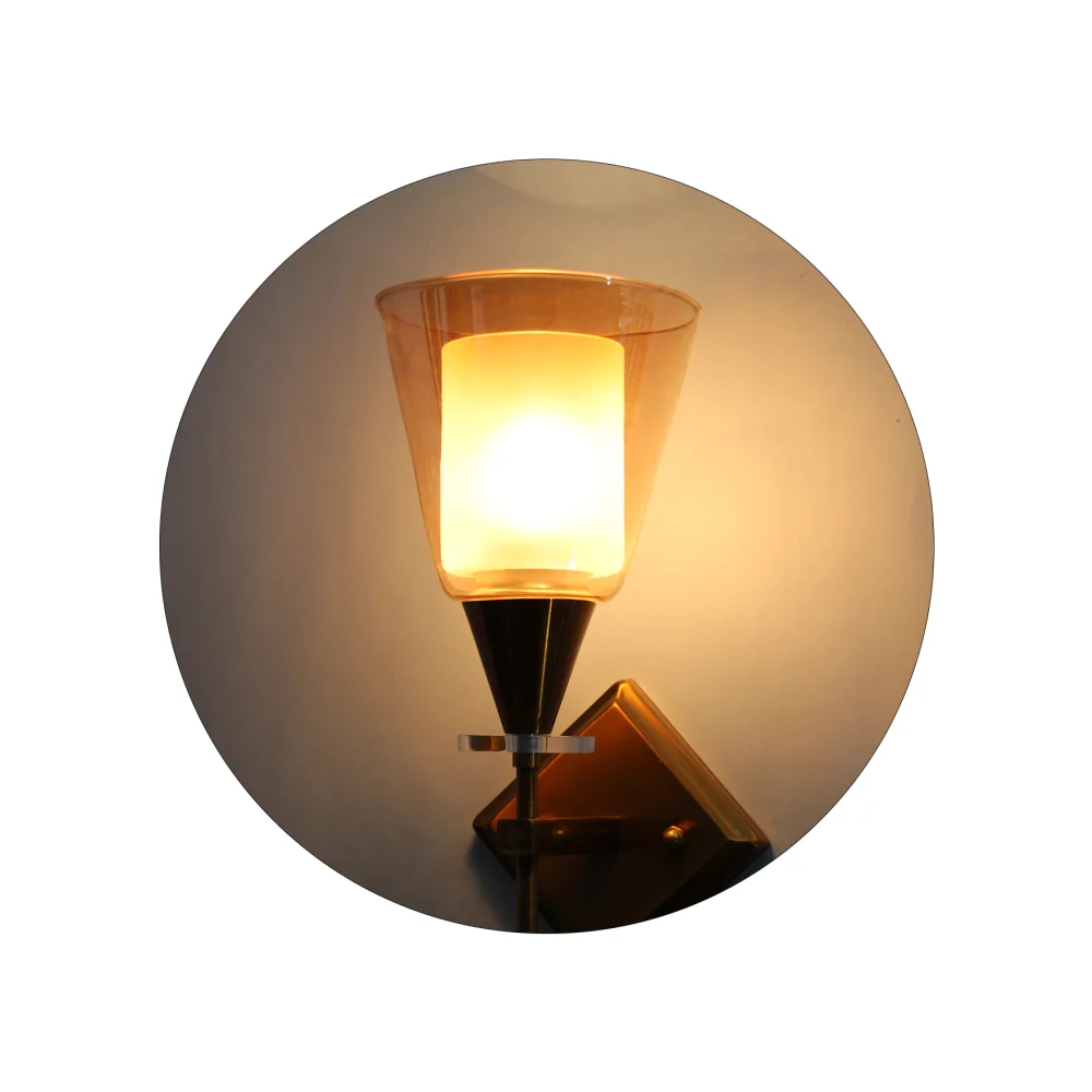 Vintage Brass Wall Sconce with Double Shaded Glass | SKE-140033_VBWS