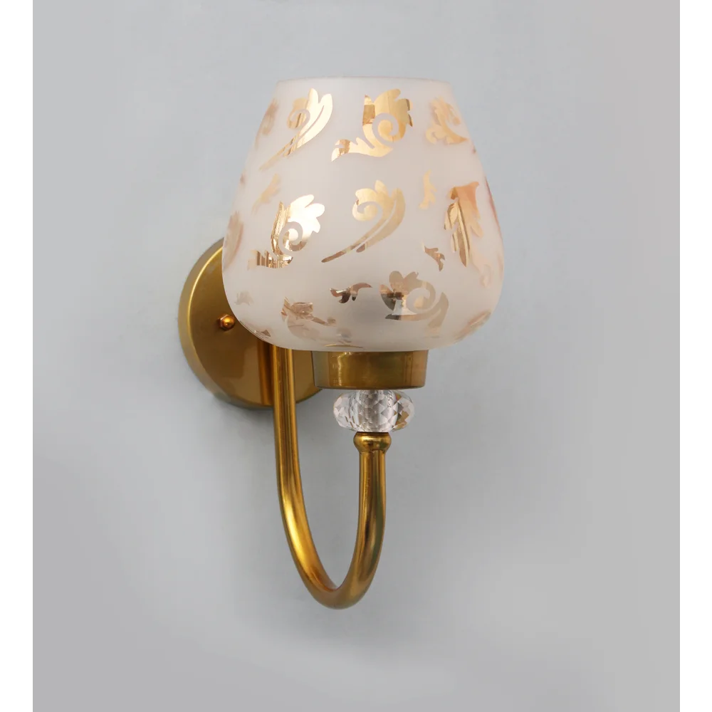 Elegant Vintage Wall Light with Floral Design Glass | SKE-140043