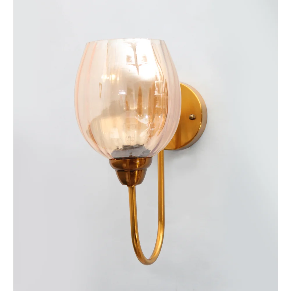 Modern Gold Finish Wall Sconce with Luster Ribbed Glass Shade | SKE-140038-MGWS