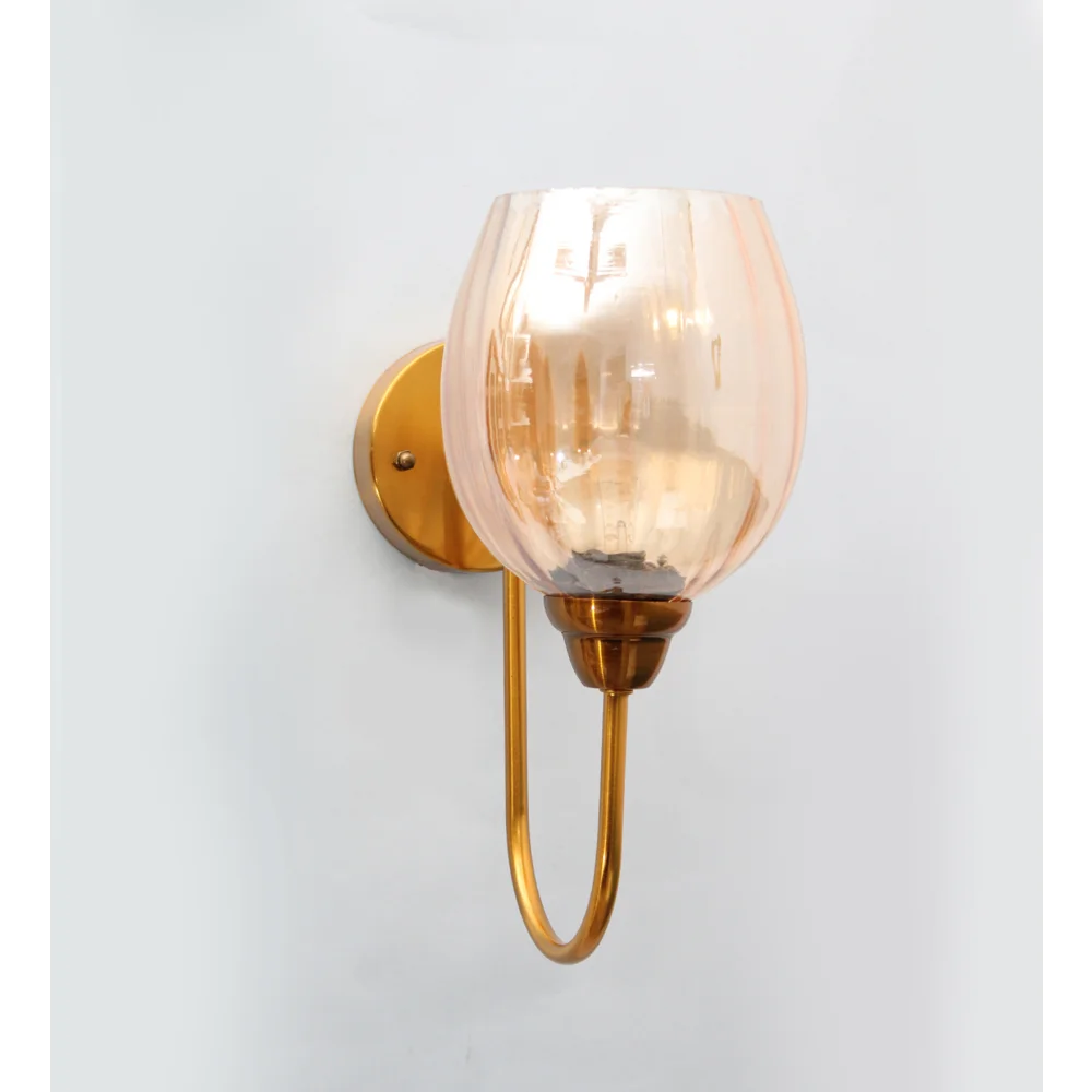 Modern Gold Finish Wall Sconce with Luster Ribbed Glass Shade | SKE-140038-MGWS