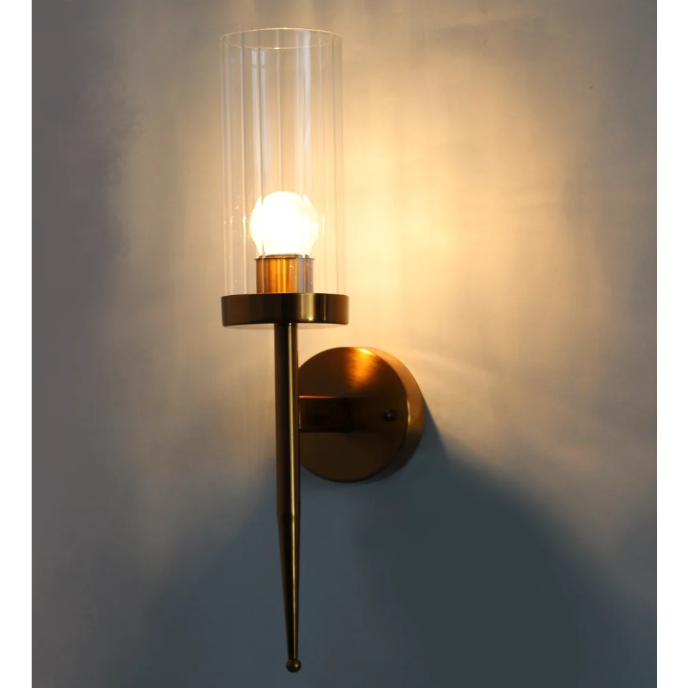 Modern Golden Finish Wall Sconce with Ribbed Clear Glass | SKE-140002-MGFW