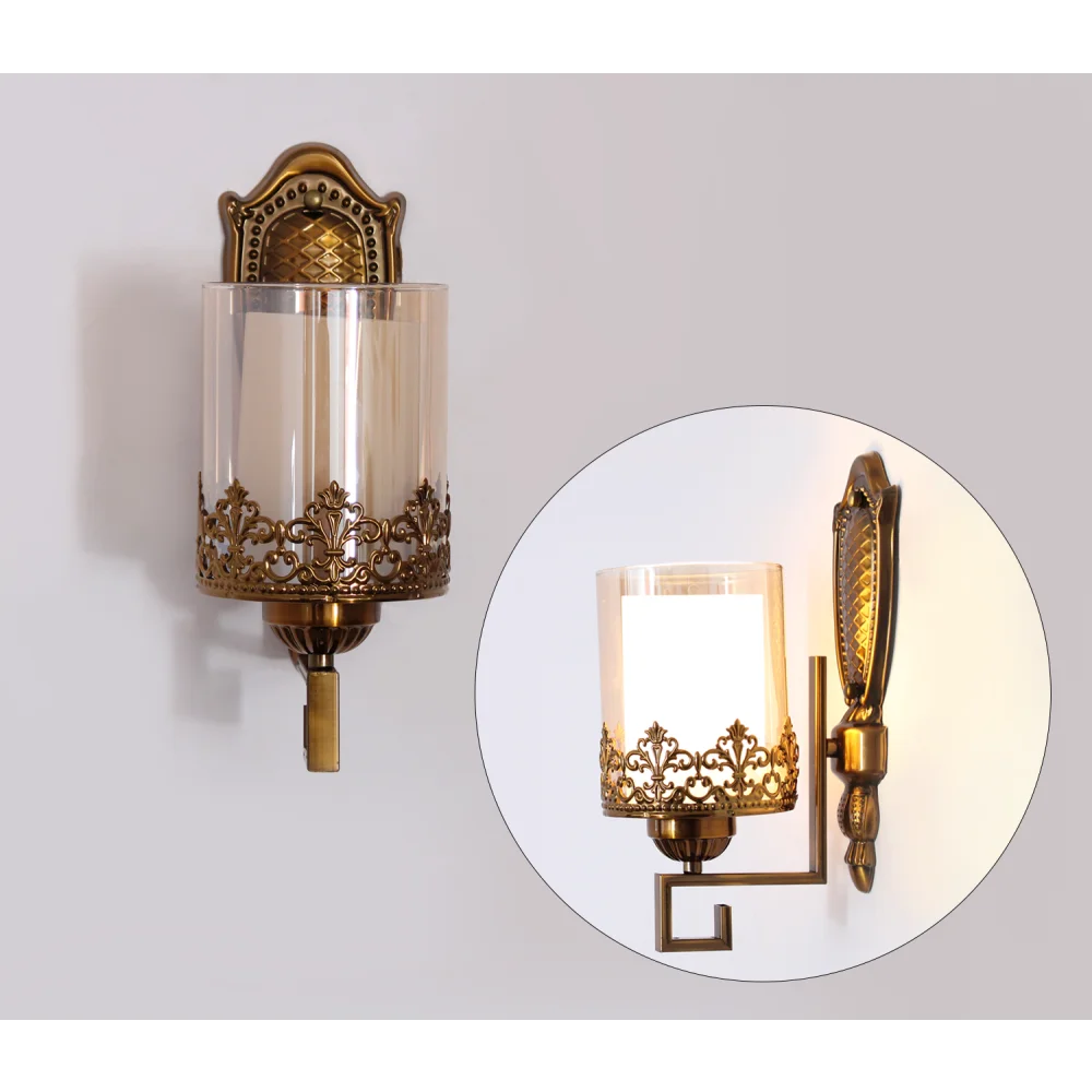Antique Golden Wall Sconce with Ornate Clear Glass Shade |  SKE-140034