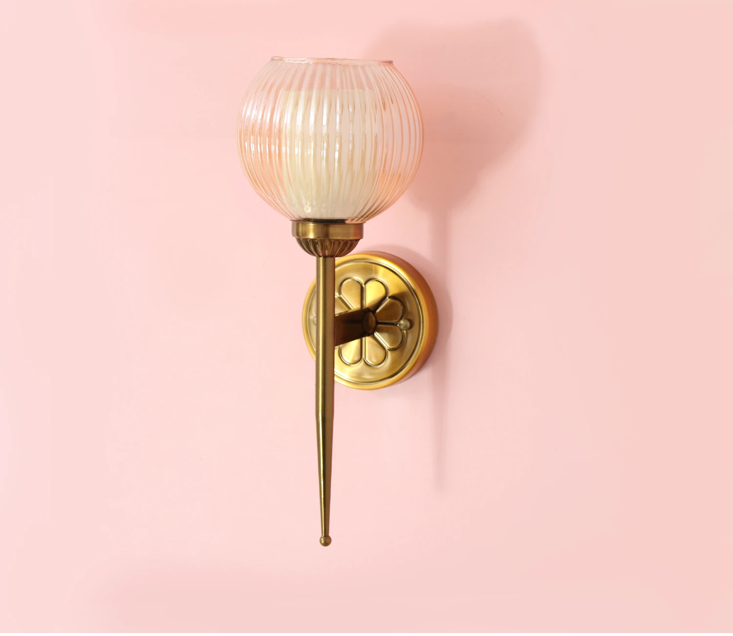 Antique Finish Wall Light With Ribbed Amber Glass | SKE-140035