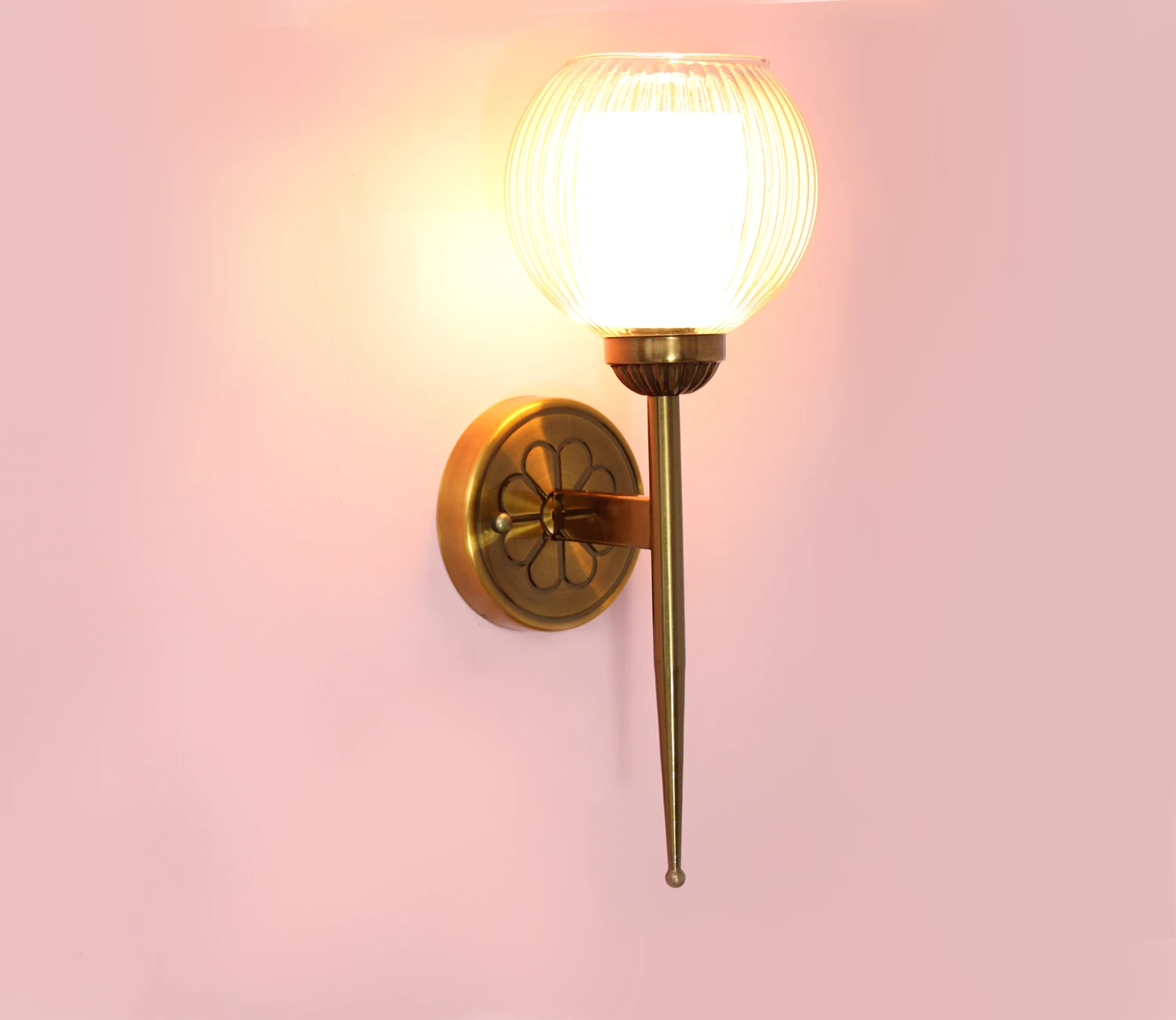 Antique Finish Wall Light With Ribbed Amber Glass | SKE-140035