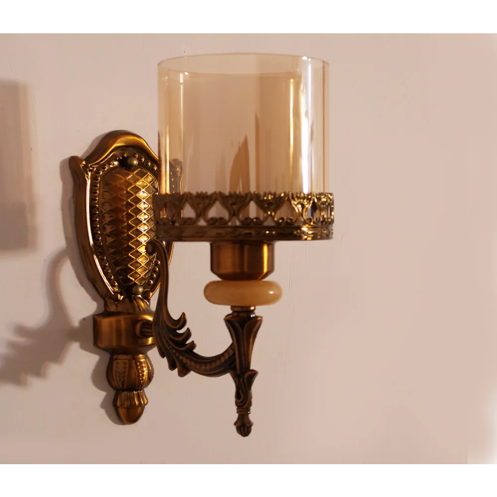 Antique Brass Wall Sconce with Decorative Glass Shade | SKE-140027