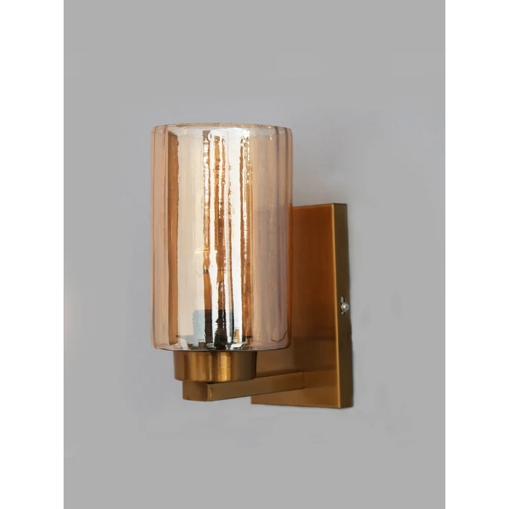 Modern Brass Finish Wall Sconce with Amber Glass Shade | SKE-140026_DCWL