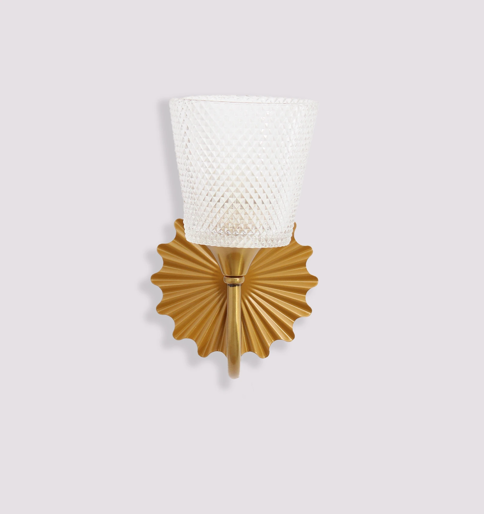 Chic And Stylish Gold Finish Wall Light With White Diamond Cutting Glass | SKE-140020WDCG