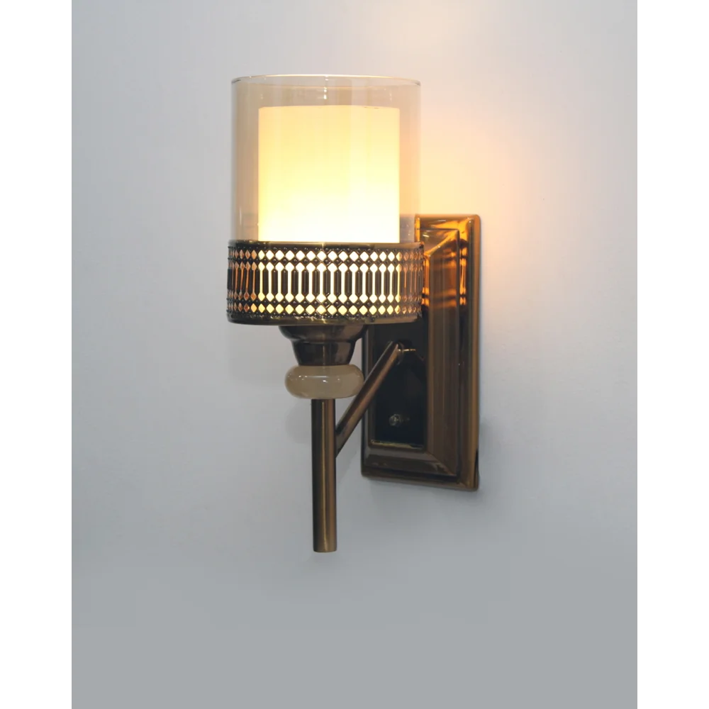 Modern Wall Sconce with Brass Finish For Living Room | SKE-140015 AFCGWLS