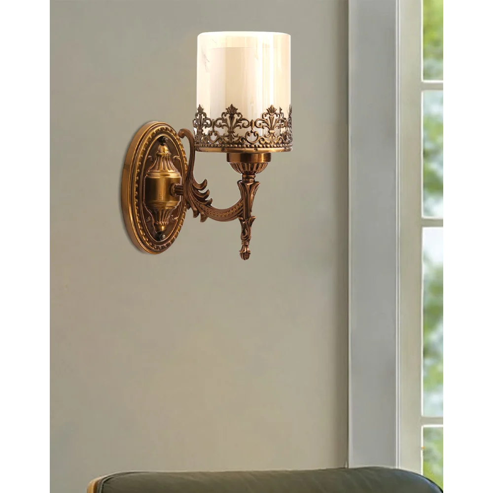 Decorative Wall Light With Ornate Design For Living Room | SKE-140011/1