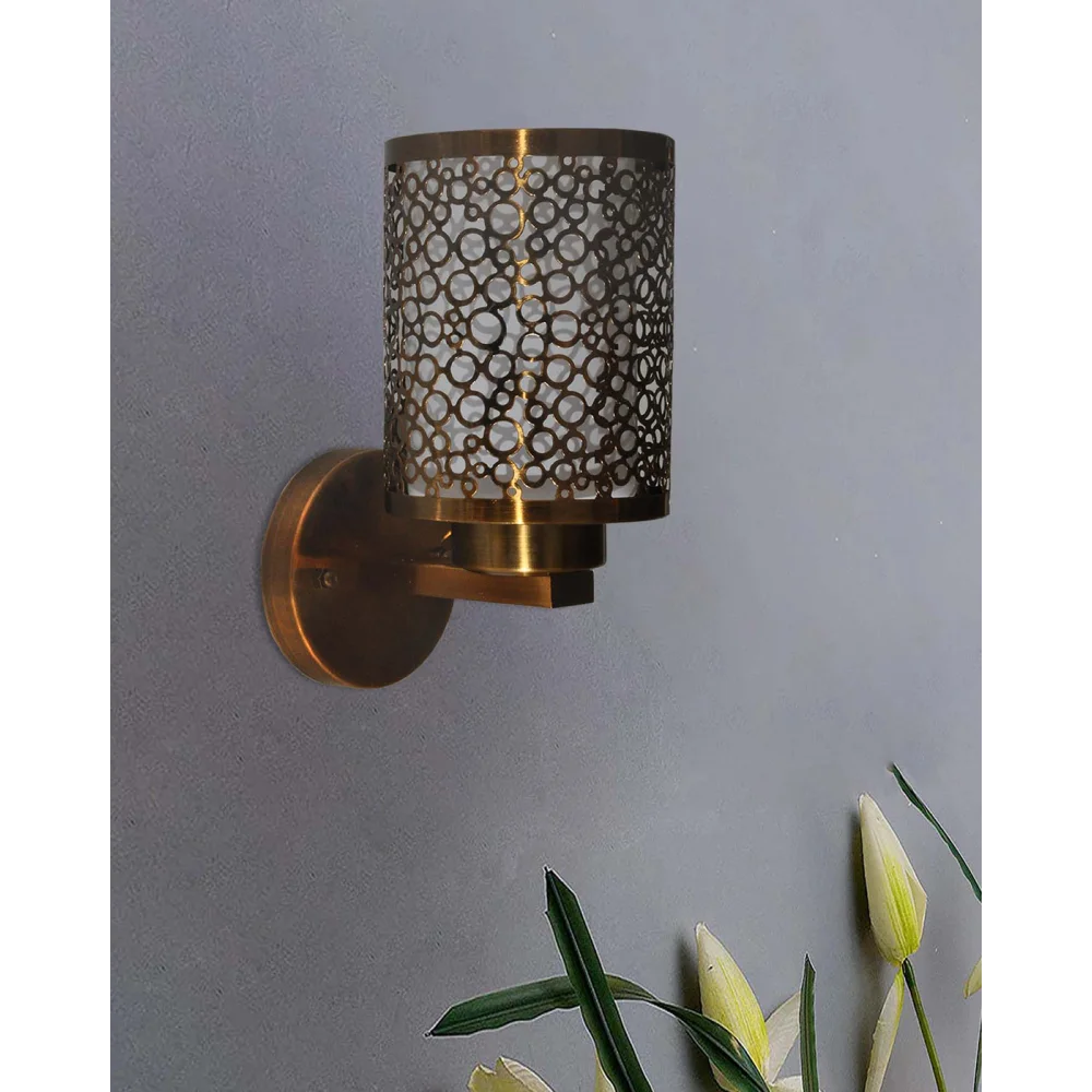 Elevate Your Space with the Circular Trellis Jali Wall Light | SKE-140004/1