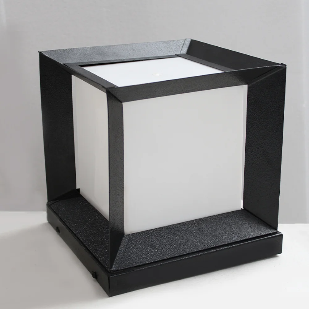 Modern Black Outdoor Gate Light & Pillar Lamp | SKE-200004