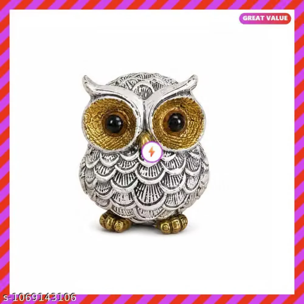Vintage Silver Owl Figurine Polyresin Statue Showpiece Home Decor for Study Table Office Desk Living Room Bedroom Bookshelf Aesthetic Decoration Gift Present