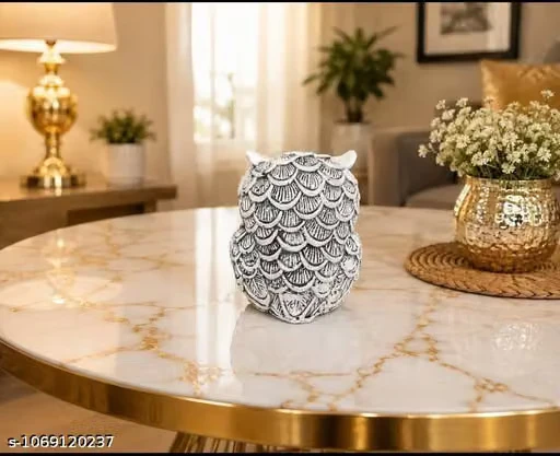 Silver Owl Idol Showpiece Polyresin Statue Gold Eyes Home Decor Bird Figurine Gift Item Table Decor