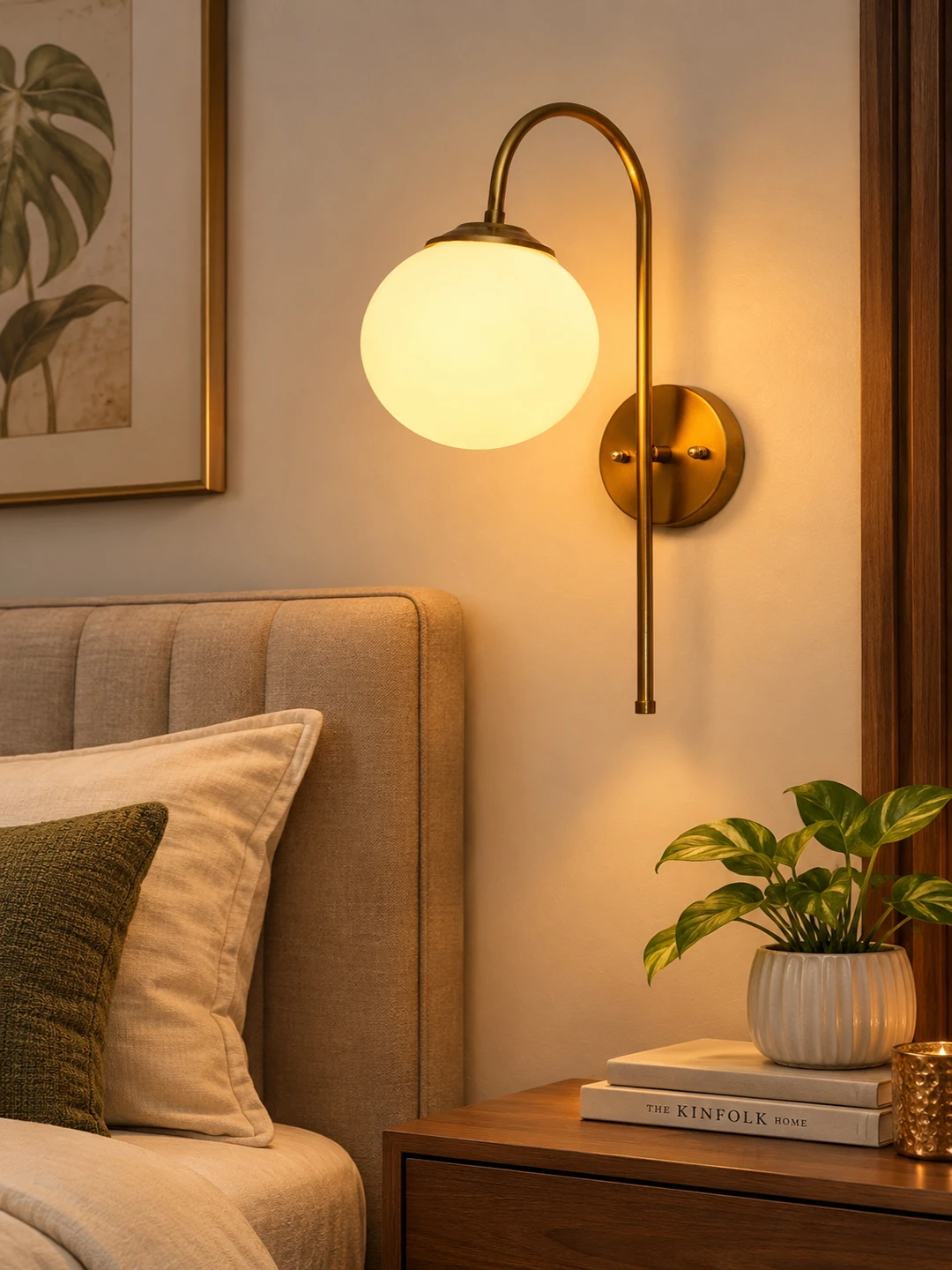 Wall Light Gold Finish with Globe Milky White Glass | SKE-140012_GFGMWG