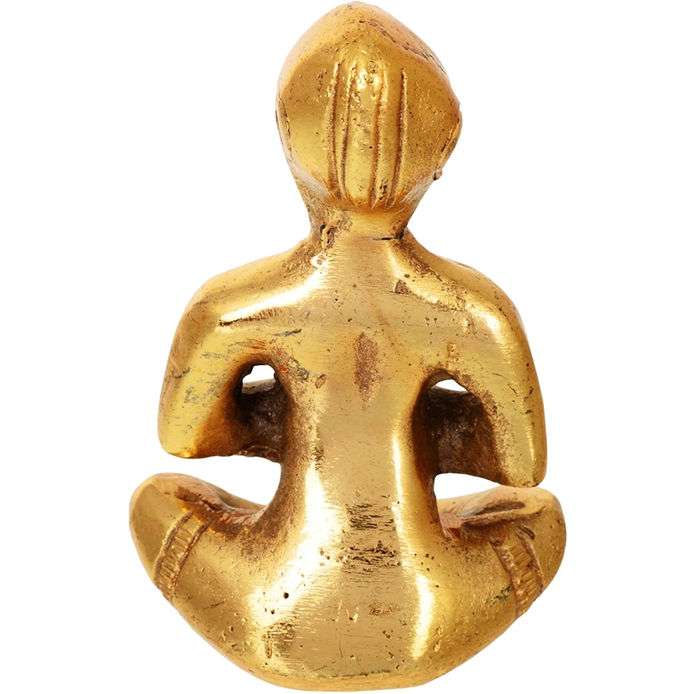 Brass Lord Vastu Purush Idol (4cm x 3.5cm x 6cm, Golden).