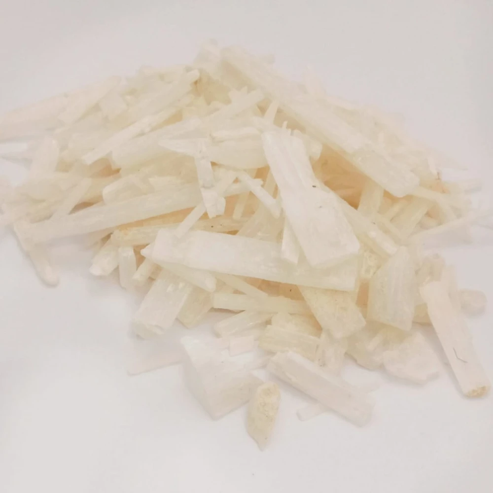 Natural White Selenite Stones Chip Pack Of 100 gm For Home Décor.